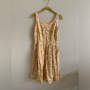 Retro Sleeveless Floral Dress 🌴